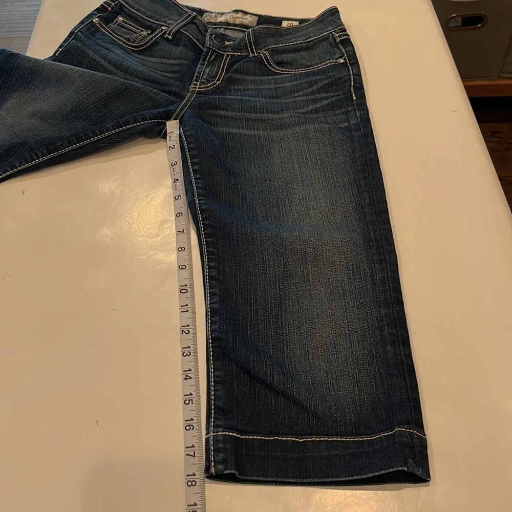BKE Denim Culture Capri Mid Rise Size 26